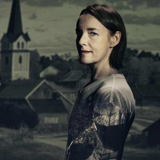 Billede fra Betty Nansens opsætning  af Kejseren af Portugalien med skuespiller Maria Rossing.