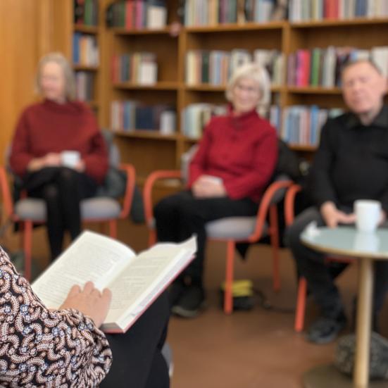 Højtlæsning på biblioteket