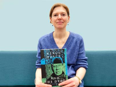 Helle anbefaler 'And the dead'